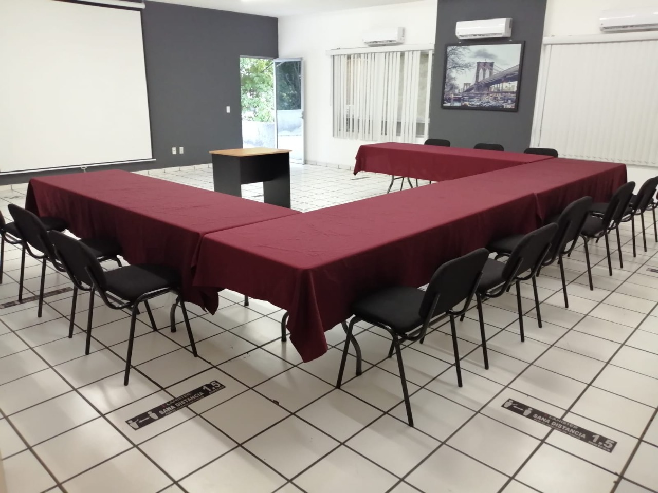 Lanister Centro de Negocios - Minerva