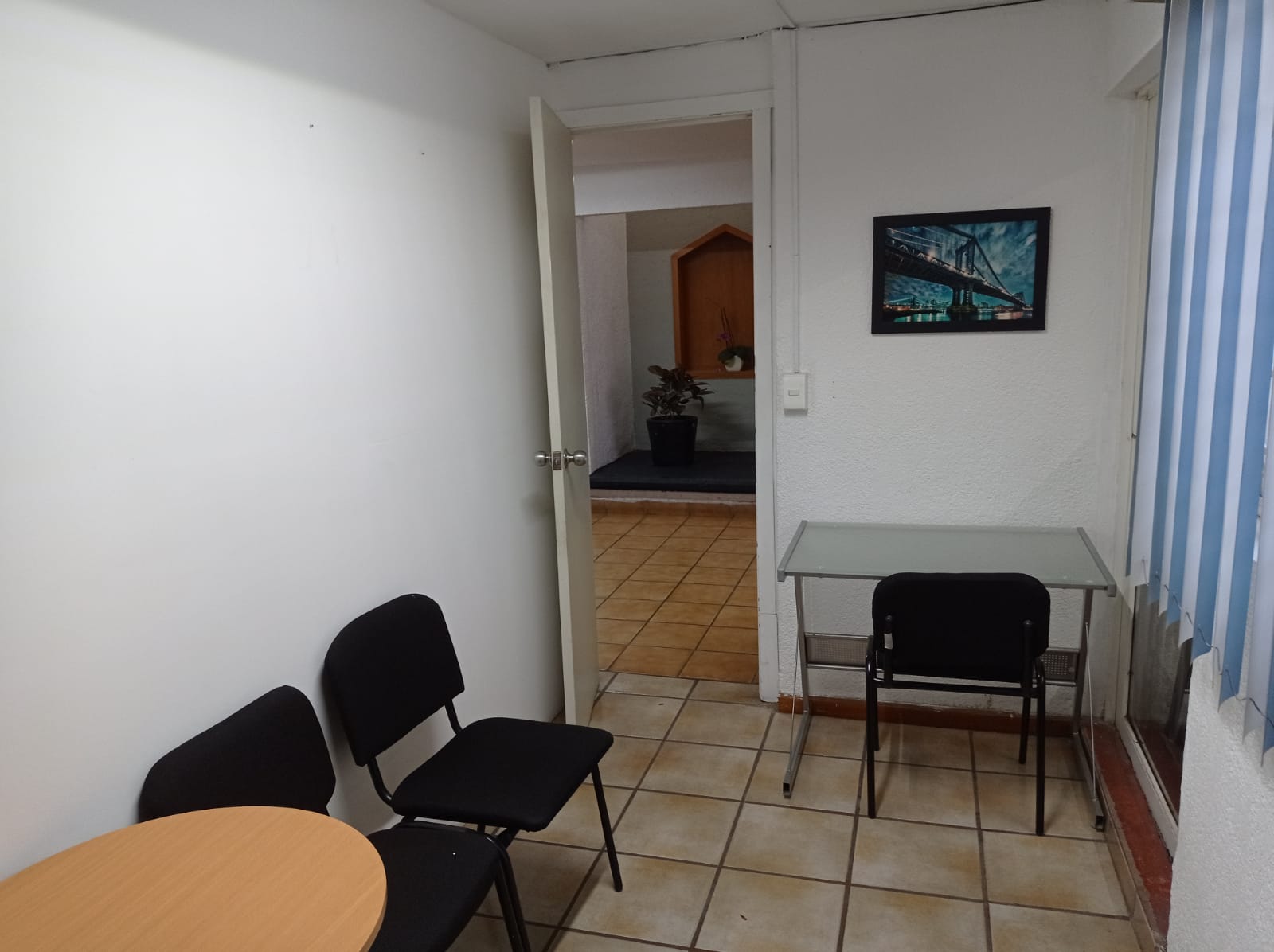 Lanister Centro de Negocios - Bosques 