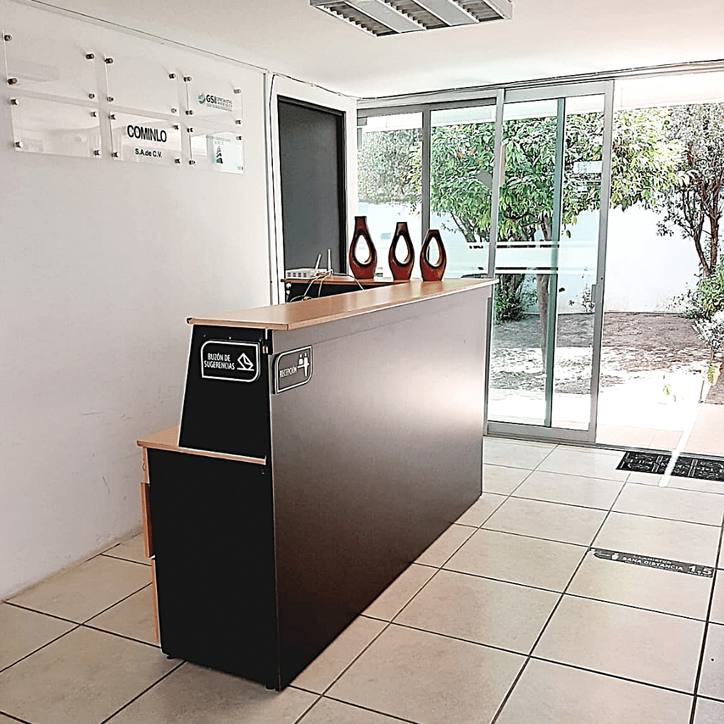 Lanister Centro de Negocios - Agua Azul